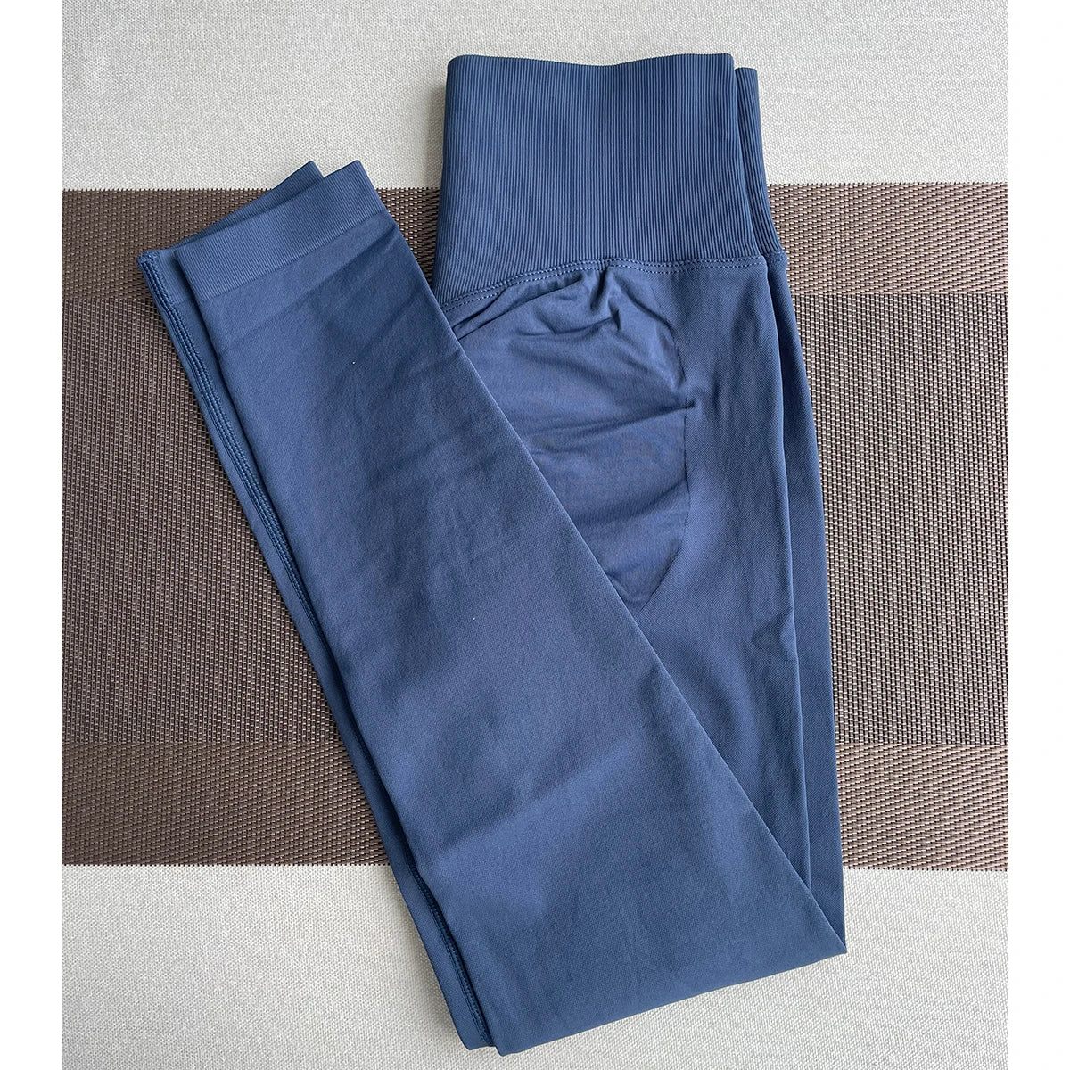 ES LIFESTYLE Women's High Waist Yoga Leggings Seamless High Stretchy Butt Lifting Breathable Sports Pants for Women Gym Leggings