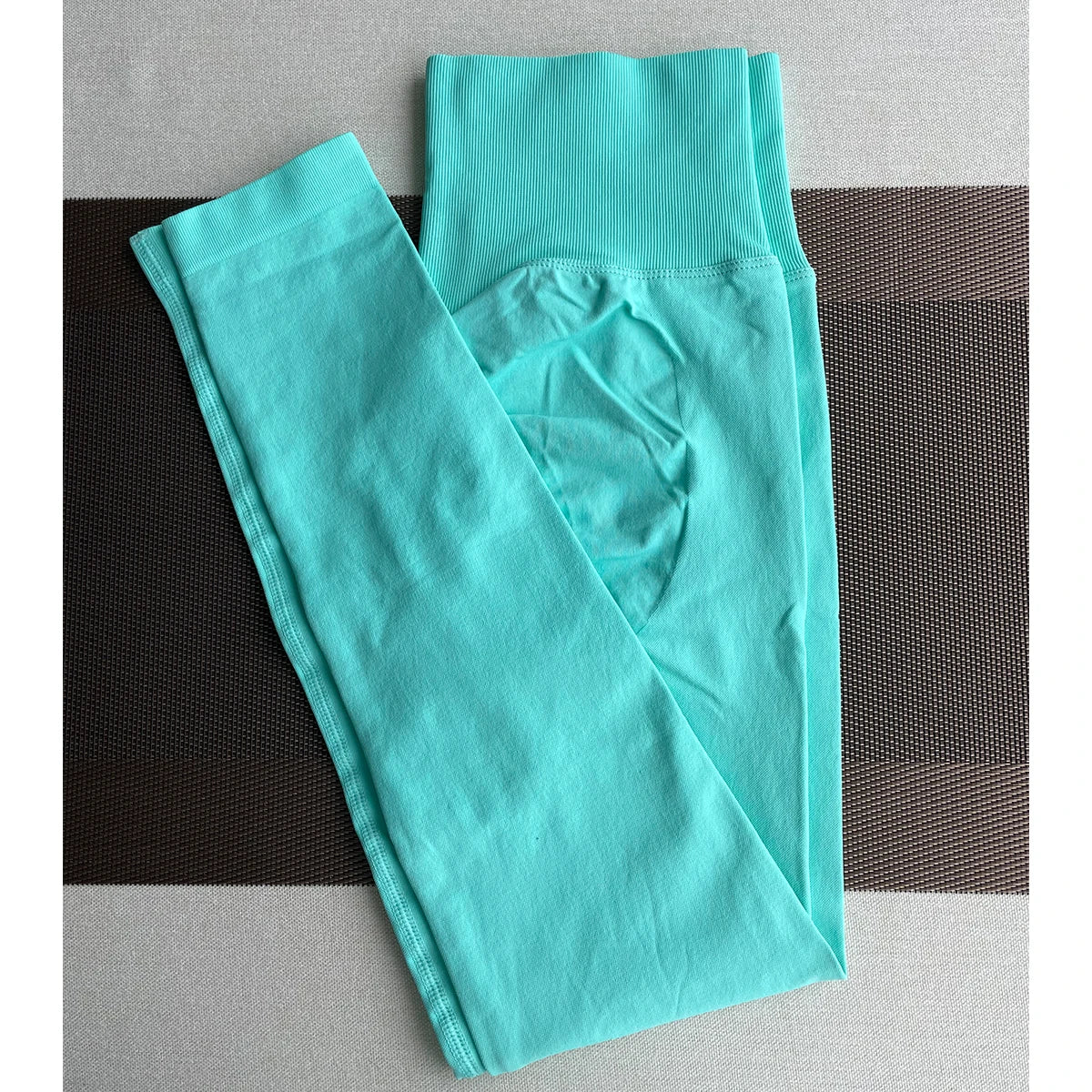 ES LIFESTYLE Women's High Waist Yoga Leggings Seamless High Stretchy Butt Lifting Breathable Sports Pants for Women Gym Leggings