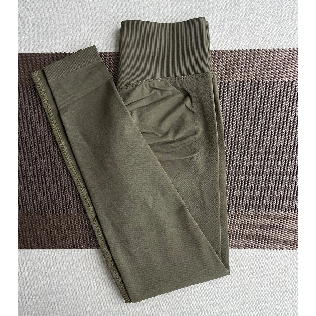 ES LIFESTYLE Women's High Waist Yoga Leggings Seamless High Stretchy Butt Lifting Breathable Sports Pants for Women Gym Leggings