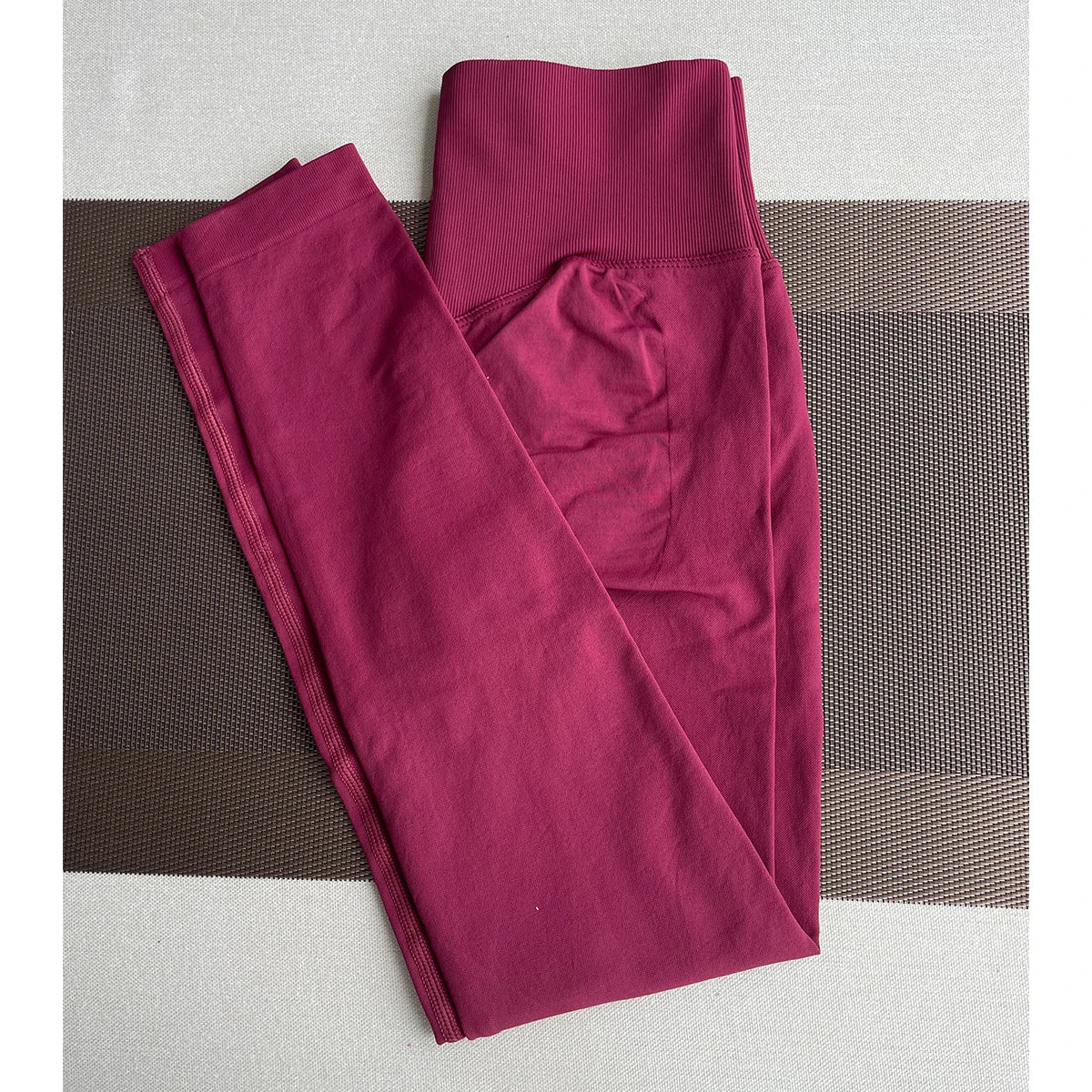 ES LIFESTYLE Women's High Waist Yoga Leggings Seamless High Stretchy Butt Lifting Breathable Sports Pants for Women Gym Leggings