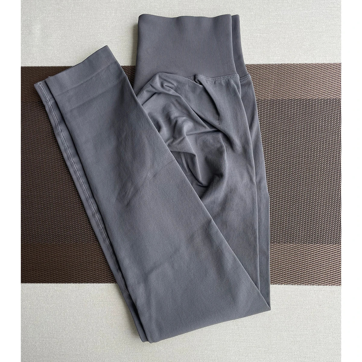 ES LIFESTYLE Women's High Waist Yoga Leggings Seamless High Stretchy Butt Lifting Breathable Sports Pants for Women Gym Leggings