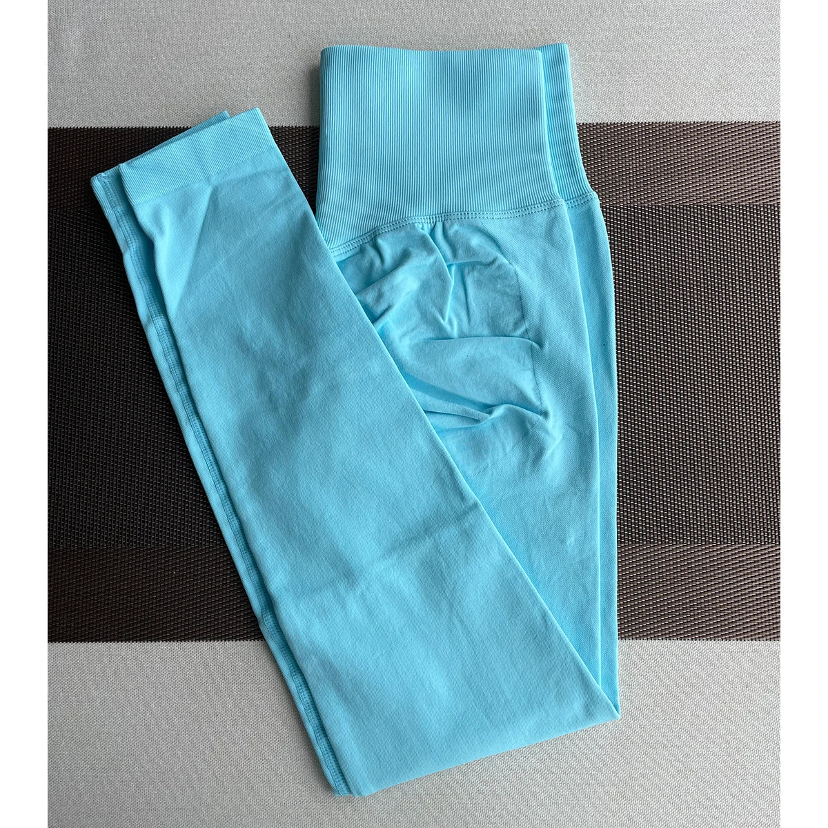 ES LIFESTYLE Women's High Waist Yoga Leggings Seamless High Stretchy Butt Lifting Breathable Sports Pants for Women Gym Leggings